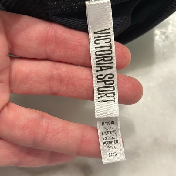 Victoria Secret Jogging bra 34 DD - Picture 3 of 3